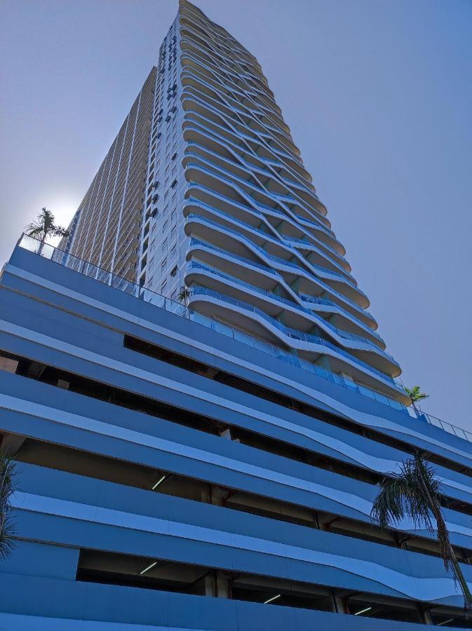 Schoenes Apartment Mit Pool-Nutzung Manila Kültér fotó